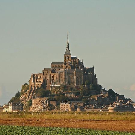 Gite A 1,9 Km Du Mont St Michel Beauvoir  Ngoại thất bức ảnh