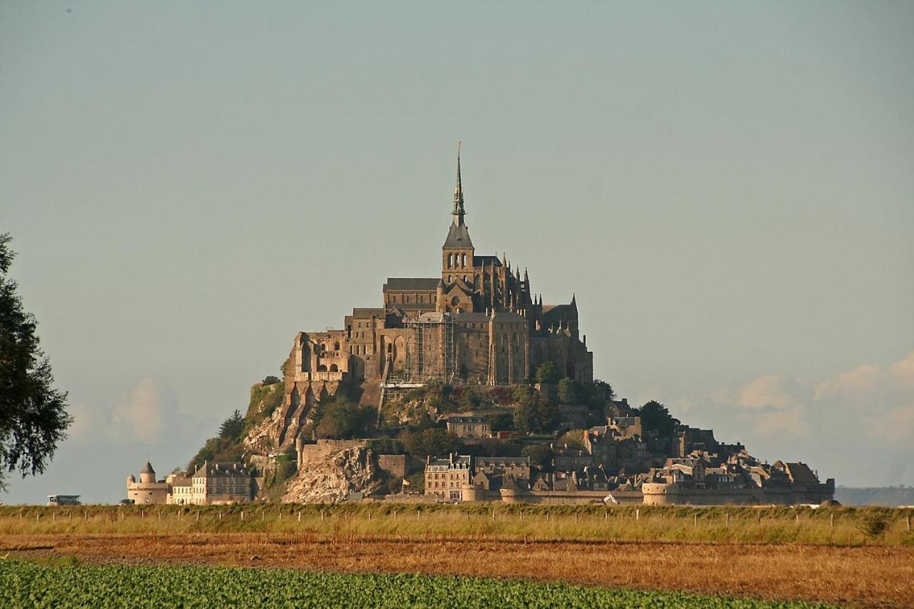 Gite A 1,9 Km Du Mont St Michel Beauvoir  Ngoại thất bức ảnh